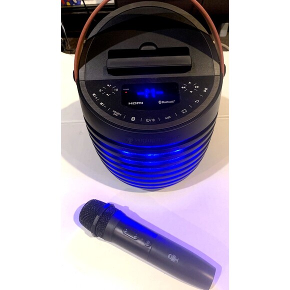 Singing Machine SingCast One  w/Wireless Microphone- Black (SEE PHOTOS) - Picture 12 of 13
